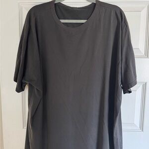 2 Lululemon Oversized Tee Shirt Dark Grey and Sand XXL